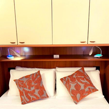 Gardalakeapartment A סירמיונה מראה חיצוני תמונה
